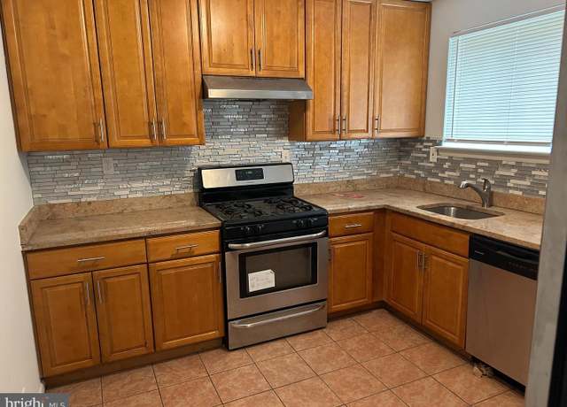 Property at 3319 6th St SE, Washington, DC 20032, 4 beds, 2.5 baths