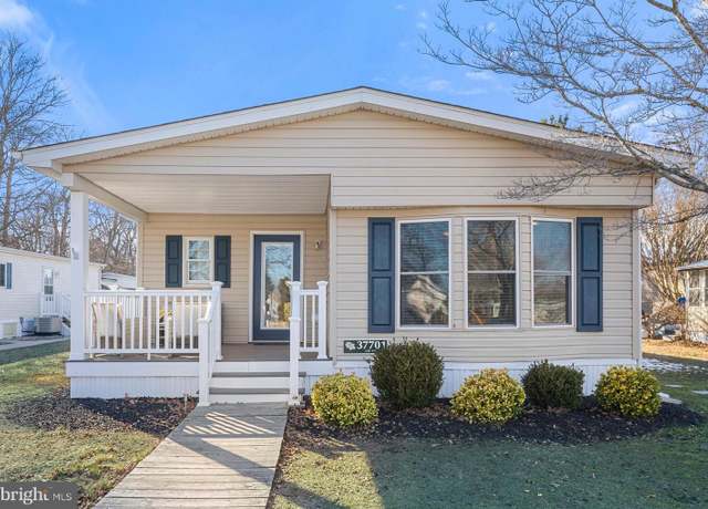 Property at 37701 E Shady Dr #16455, Selbyville, DE 19975, 5 beds, 2 baths