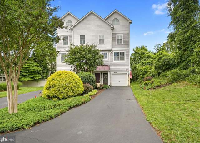 Property at 19830 Church St #26, Rehoboth Beach, DE 19971, 5 beds, 4.5 baths