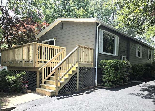Property at 1712 Forestville Rd, Edgewater, MD 21037, 3 beds, 2 baths