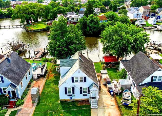 Property at 533 Bayside Dr, Baltimore, MD 21222, 2 beds, 2.5 baths