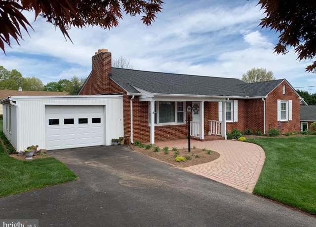 Property at 344 Margaret Ave, Westminster, MD 21157, 3 beds, 2 baths