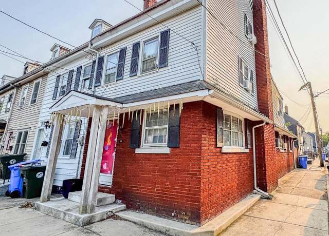 Property at 316 St Mary, Burlington, NJ 08016, 4 beds, 1 bath