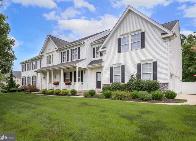 Property at 54 Jasmine Rd, Lumberton, NJ 08048, 6 beds, 4.5 baths
