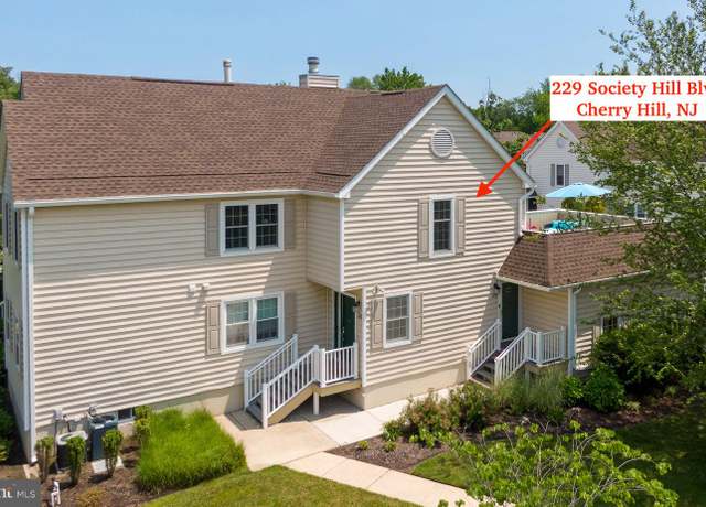 Property at 229 Society Hill Blvd, Cherry Hill, NJ 08003, 2 beds, 2 baths