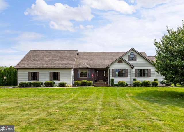 Property at 309 Monroeville Rd, Monroeville, NJ 08343, 3 beds, 2 baths