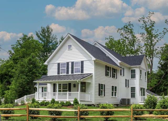 Property at 670 Leopard Rd, Berwyn, PA 19312, 4 beds, 3.5 baths