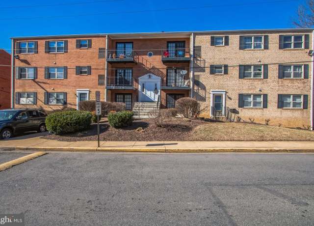 Property at 5931 Quantrell Ave #201, Alexandria, VA 22312, 2 beds, 1 bath