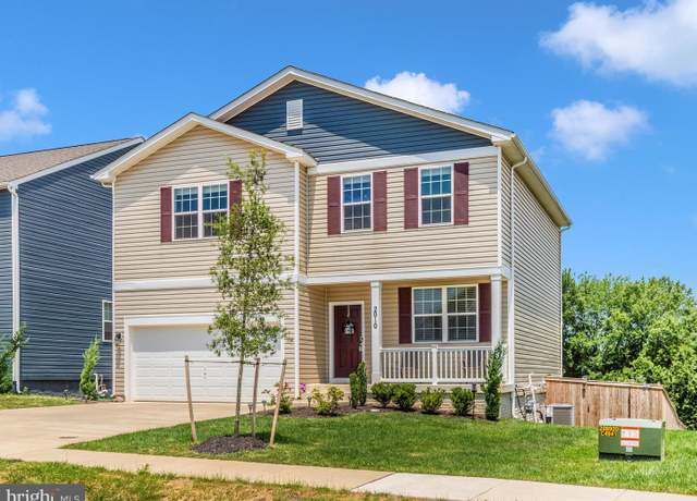 Property at 2010 Fauna Dr, Frederick, MD 21702, 4 beds, 2.5 baths
