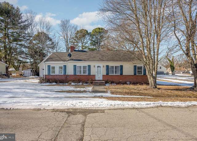 Property at 5886 Williams St, Rock Hall, MD 21661, 3 beds, 1 bath
