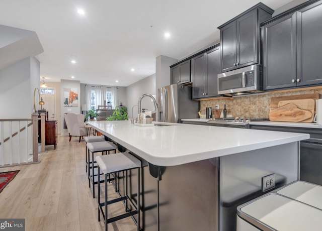 Property at 11220 Meridian Hill Way, Upper Marlboro, MD 20772, 3 beds, 2.5 baths