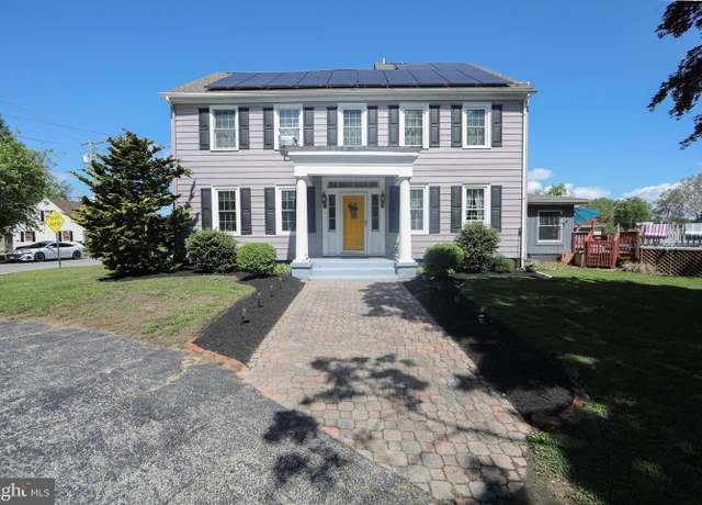 Property at 86 Kansas Rd, Pennsville, NJ 08070, 5 beds, 2 baths