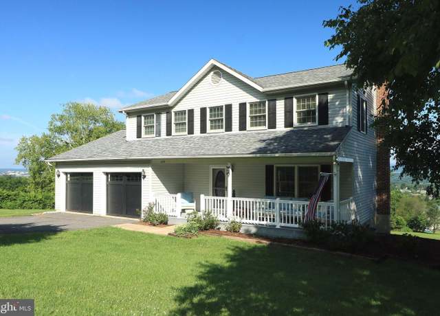 Property at 624 Struble Rd, State College, PA 16801, 4 beds, 2.5 baths