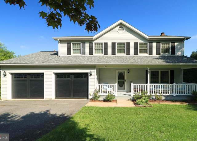 Property at 624 Struble Rd, State College, PA 16801, 4 beds, 2.5 baths