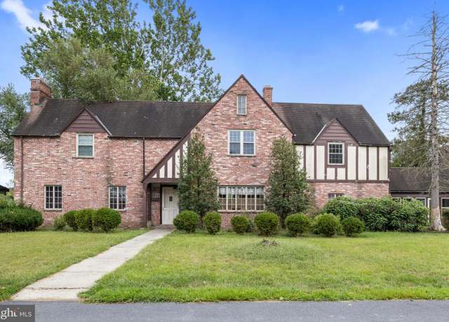 Property at 4133 Ridgeview Rd, Harrisburg, PA 17112, 5 beds, 3 baths