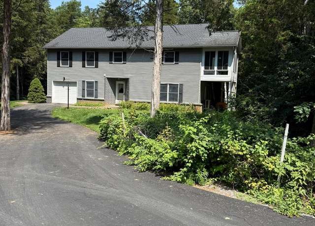 Property at 6840 Dumeny Rd, Greencastle, PA 17225, 4 beds, 2 baths