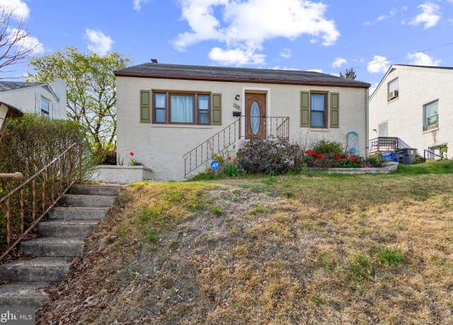 Property at 559 Belmont St, Pottstown, PA 19464, 4 beds, 1.5 baths