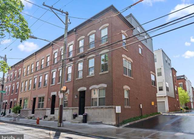 Property at 1424 S 4th St, Philadelphia, PA 19147, 4 beds, 4.5 baths