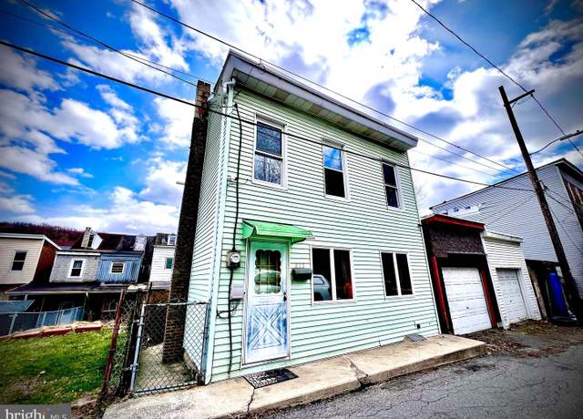 Property at 828 E Railroad St, Mahanoy City, PA 17948, 3 beds, 1.5 baths