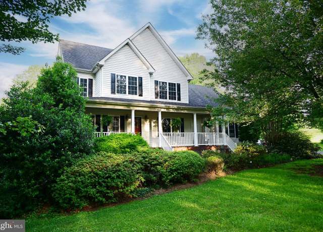 Property at 7209 Fox Trl, Warrenton, VA 20186, 3 beds, 2.5 baths