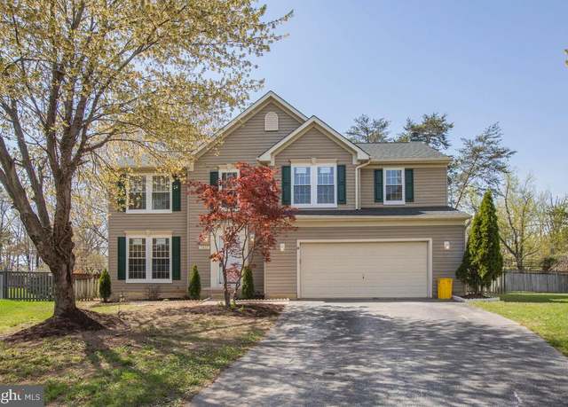 Property at 7802 Shallowbrook Ct, Severn, MD 21144, 5 beds, 3.5 baths