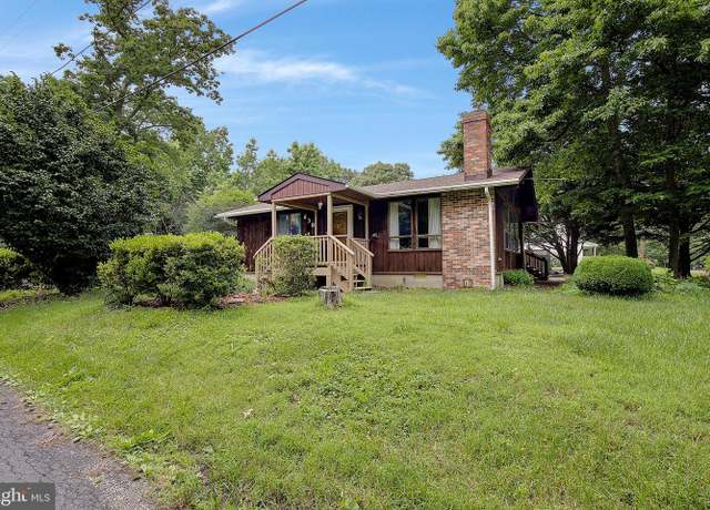 Property at 638 Los Alamos Ln, Lusby, MD 20657, 2 beds, 1 bath