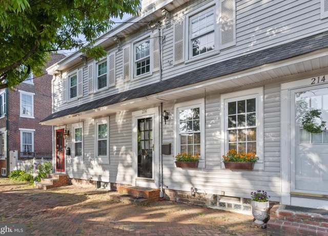 Property at 216 Prince St, Bordentown, NJ 08505, 2 beds, 1 bath