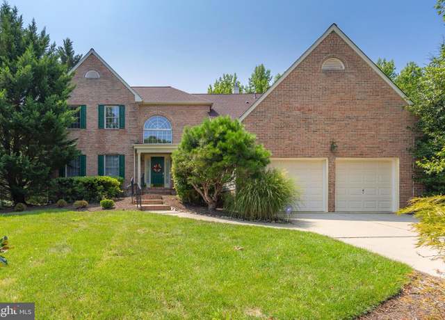 Property at 12 Vanessa Ct, Cherry Hill, NJ 08003, 4 beds, 3.5 baths