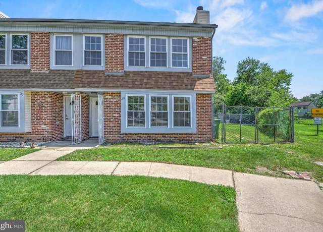 Property at 29 Corvas Ct, Sewell, NJ 08080, 3 beds, 1.5 baths