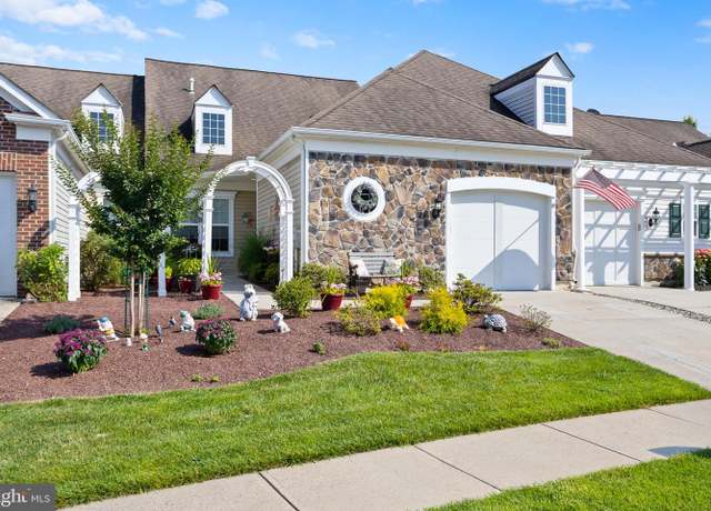 Property at 179 Sparrow Dr, Hamilton, NJ 08690, 3 beds, 2.5 baths