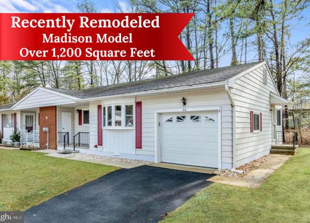 Property at 4A Pennsylvania Dr, Whiting, NJ 08759, 2 beds, 1 bath