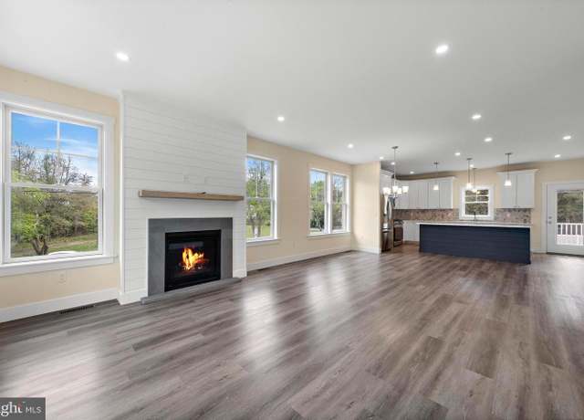 Property at 390 Marine St, Tuckerton, NJ 08087, 3 beds, 2.5 baths