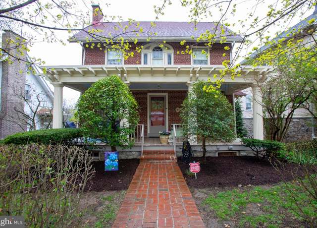 Property at 313 Carsonia Ave, Reading, PA 19606, 4 beds, 1.5 baths