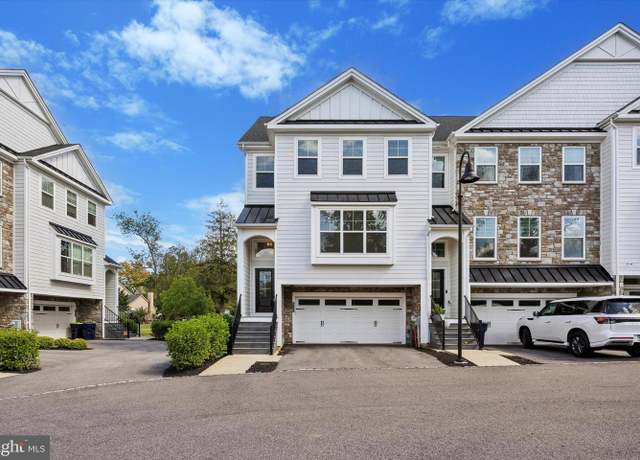 Property at 4109 Addison Ct, Lafayette Hill, PA 19444, 3 beds, 2.5 baths