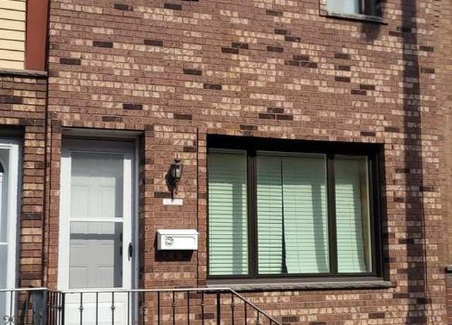 Property at 2417 S Clarion St, Philadelphia, PA 19148, 3 beds, 1 bath