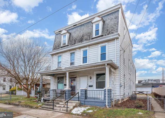 Property at 17 Umberto Ave, New Cumberland, PA 17070, 5 beds, 1.5 baths