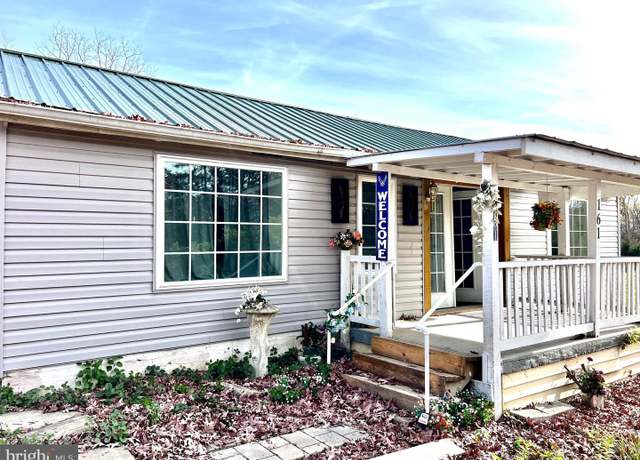 Property at 161 Foster Hollow Rd, Stephens City, VA 22655, 3 beds, 2 baths