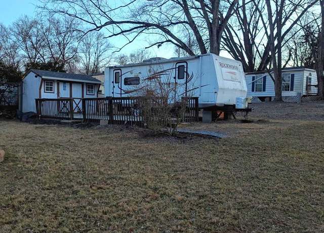 Property at Block 87 Lot 4 Pikers Peak Dr, Falling Waters, WV 25419