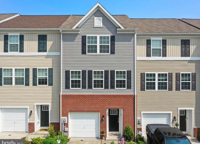 Property at 22 Vespucci Ln, Martinsburg, WV 25404, 3 beds, 2.5 baths