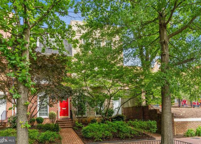Property at 414 3rd St SE, Washington, DC 20003, 3 beds, 3.5 baths