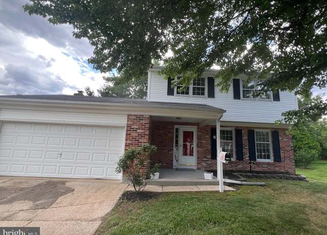 Property at 524 Crawford Ave, Dover, DE 19901, 3 beds, 2.5 baths