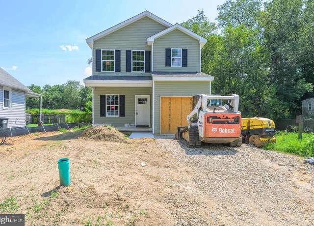 Property at 204 East Ave, New Castle, DE 19720, 3 beds, 2.5 baths