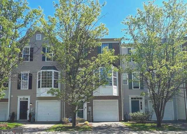 Property at 995 Danville Ct, Crofton, MD 21114, 3 beds, 3 baths
