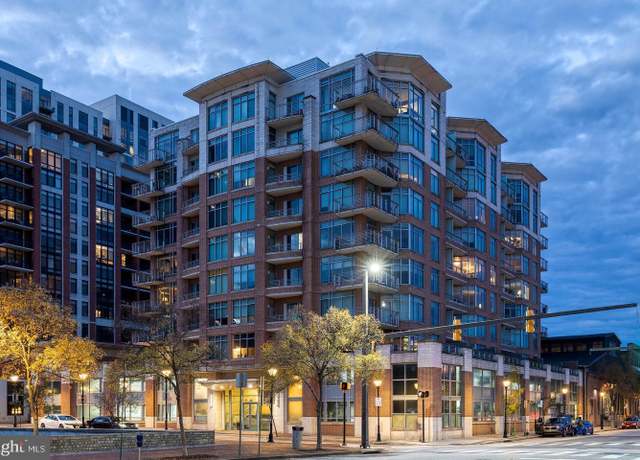 Property at 1400 Lancaster St #303, Baltimore, MD 21231, 2 beds, 2.5 baths