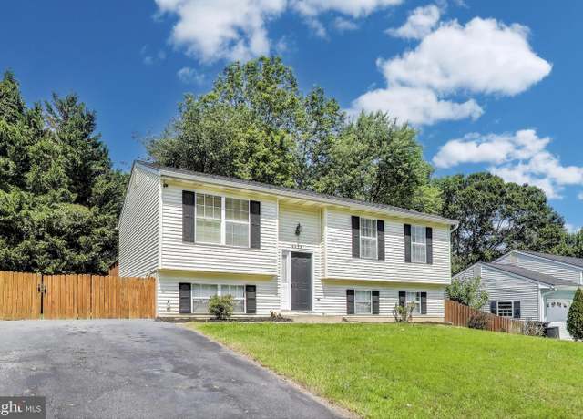 Property at 6538 10th St, Chesapeake Beach, MD 20732, 3 beds, 2 baths