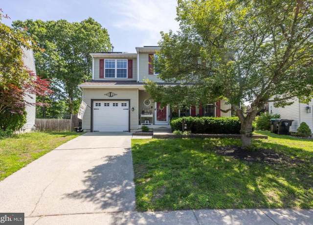 Property at 20 Bromley Ct, Atco, NJ 08004, 4 beds, 2.5 baths