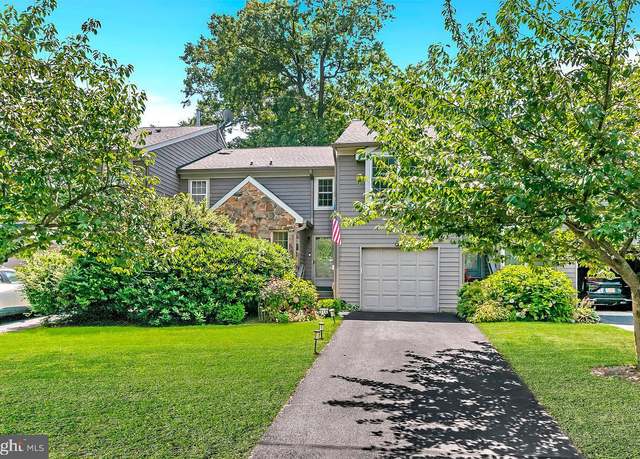 Property at 21C Andover Cir, Princeton, NJ 08540, 3 beds, 2.5 baths