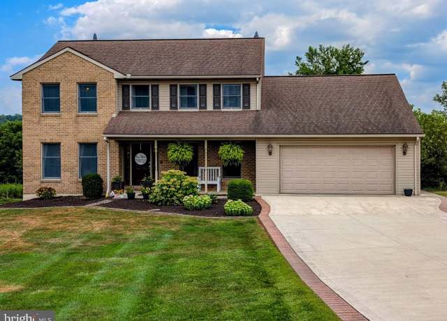 Property at 232 Andrew Ave, Martinsburg, PA 16662, 4 beds, 2.5 baths