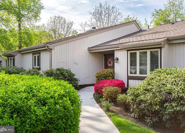 Property at 353 Devon Way, West Chester, PA 19380, 2 beds, 2 baths