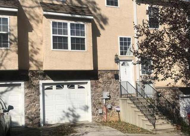 Property at 841 High St, Norristown, PA 19401, 3 beds, 1.5 baths
